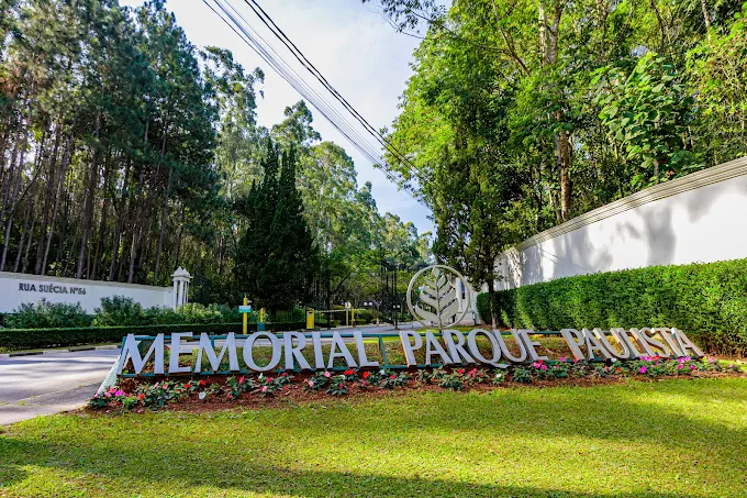 Entrega de Coroas de Flores para o cemitério: Memorial Parque Paulista